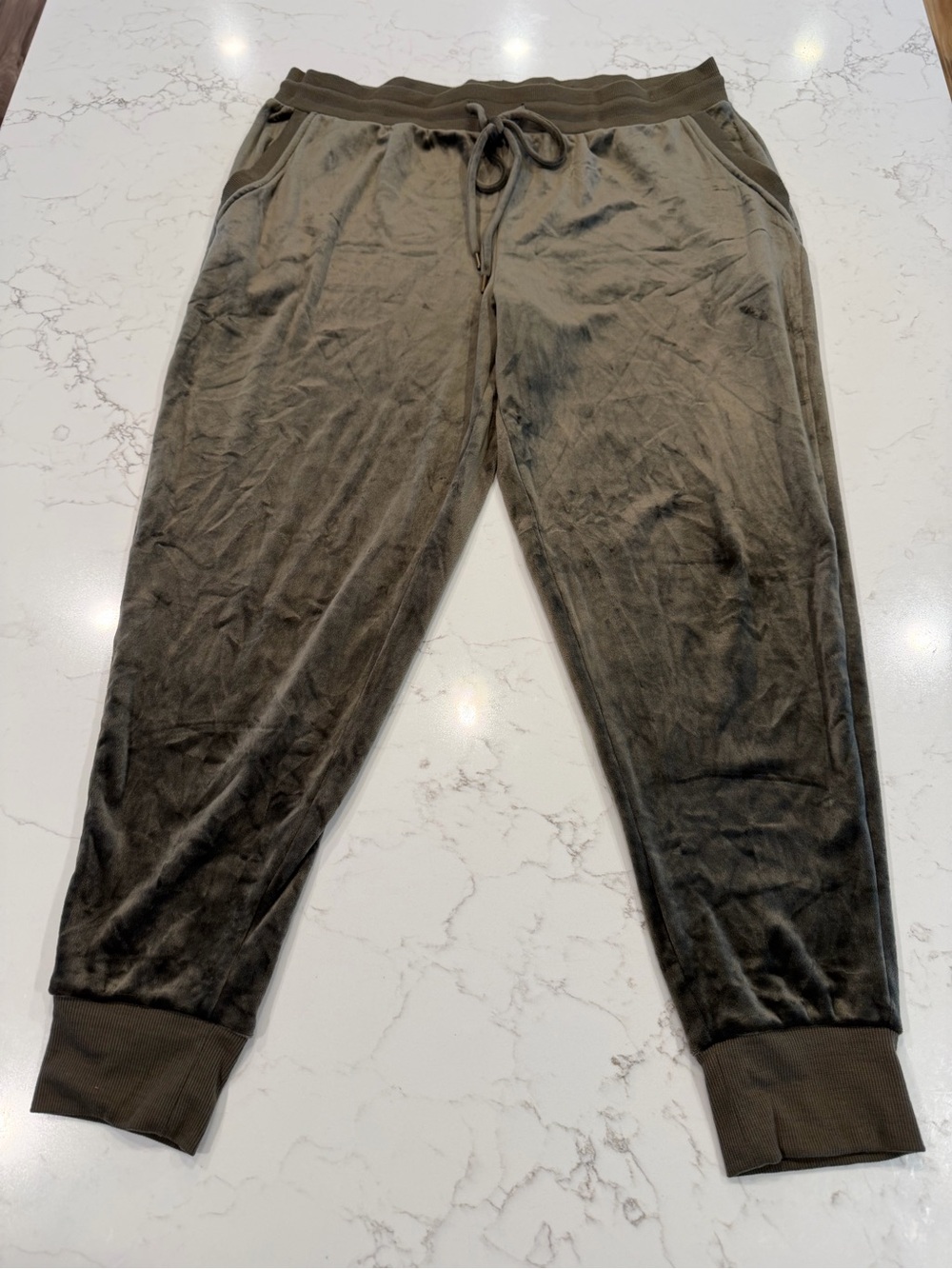 Felina Olive Green Velour Jogger Sweatpants